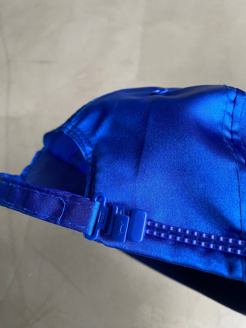 Vintage Zipper Hat Blue