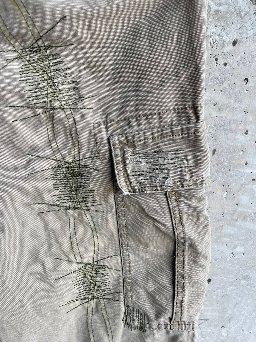 Camo Spikes - Cargo Pants