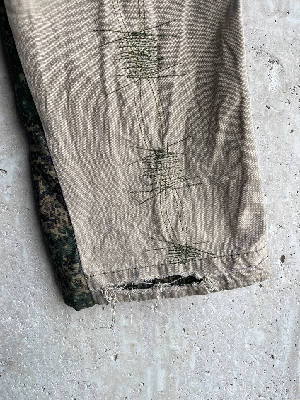 Camo Spikes - Cargo Pants