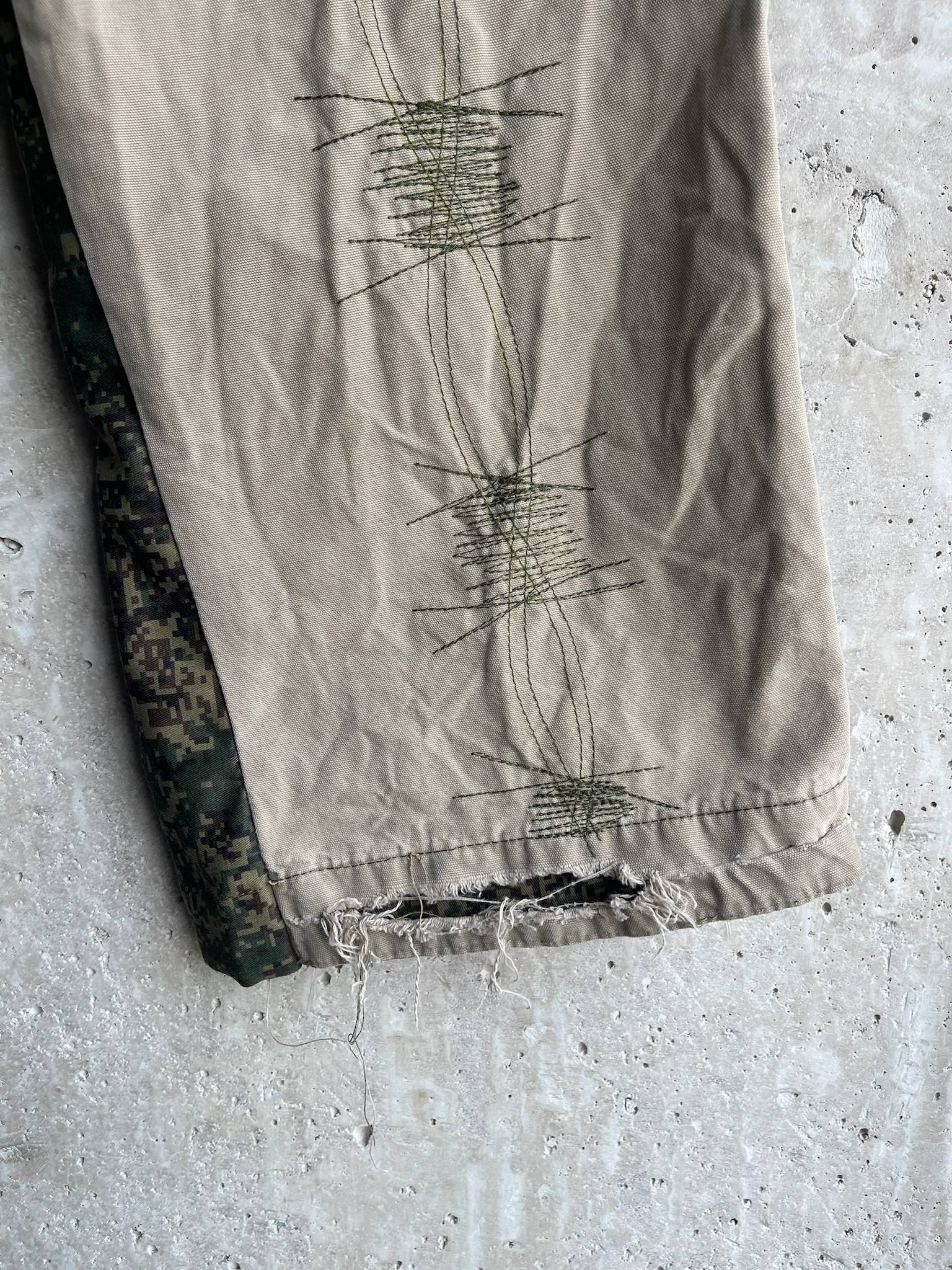 Camo Spikes - Cargo Pants