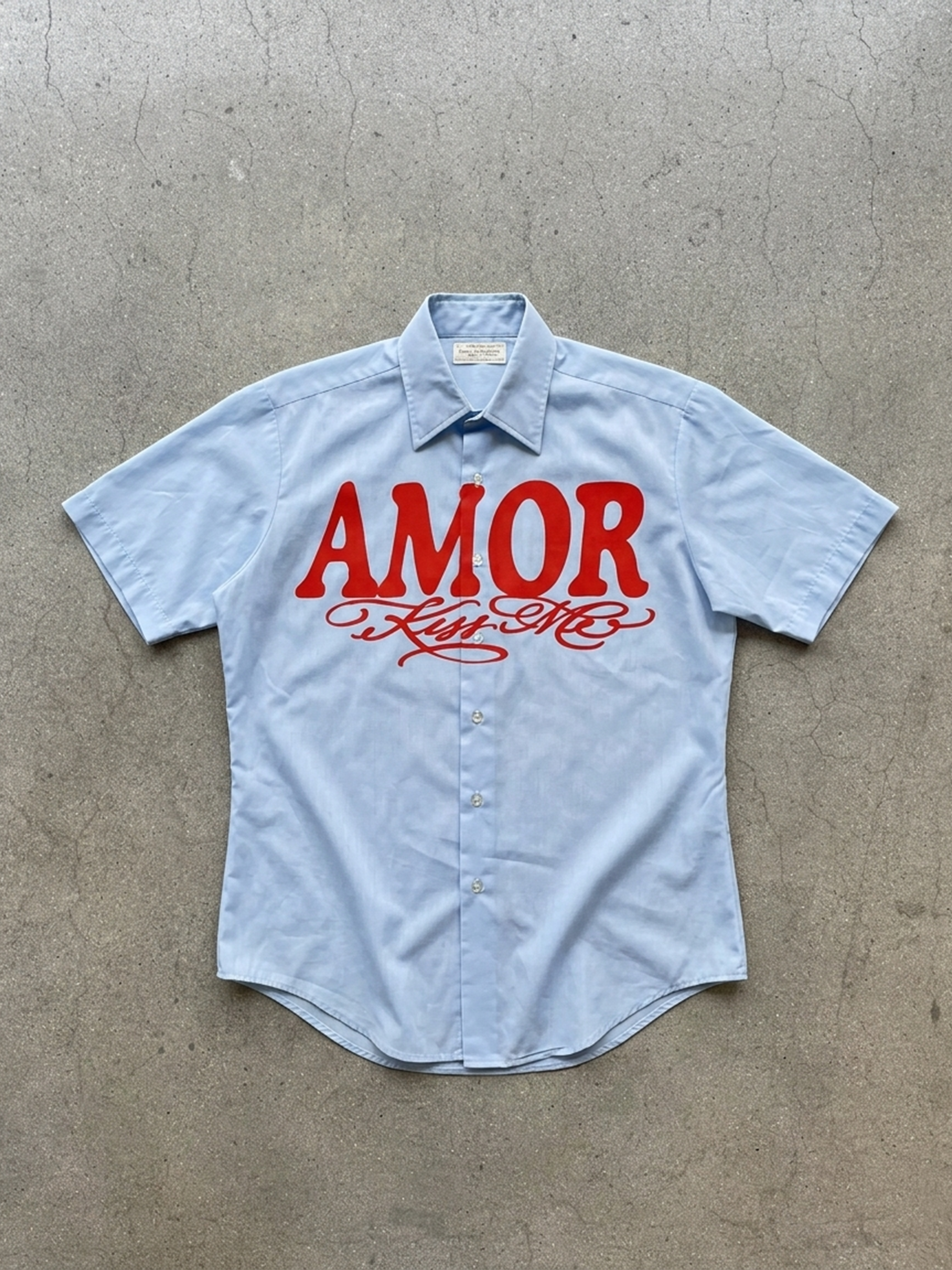 AMOR Kiss Me - Camiseta de manga corta